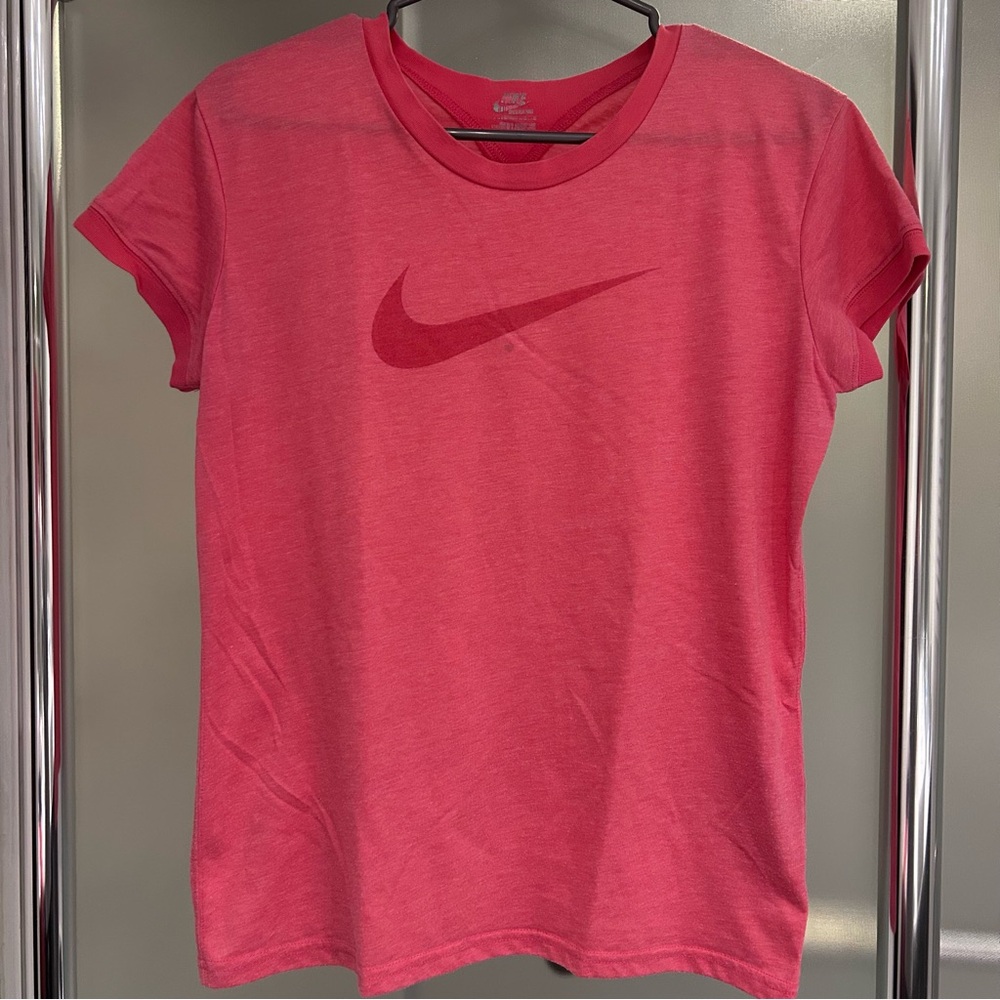 Nike Women's Pink Short Sleeve Tee